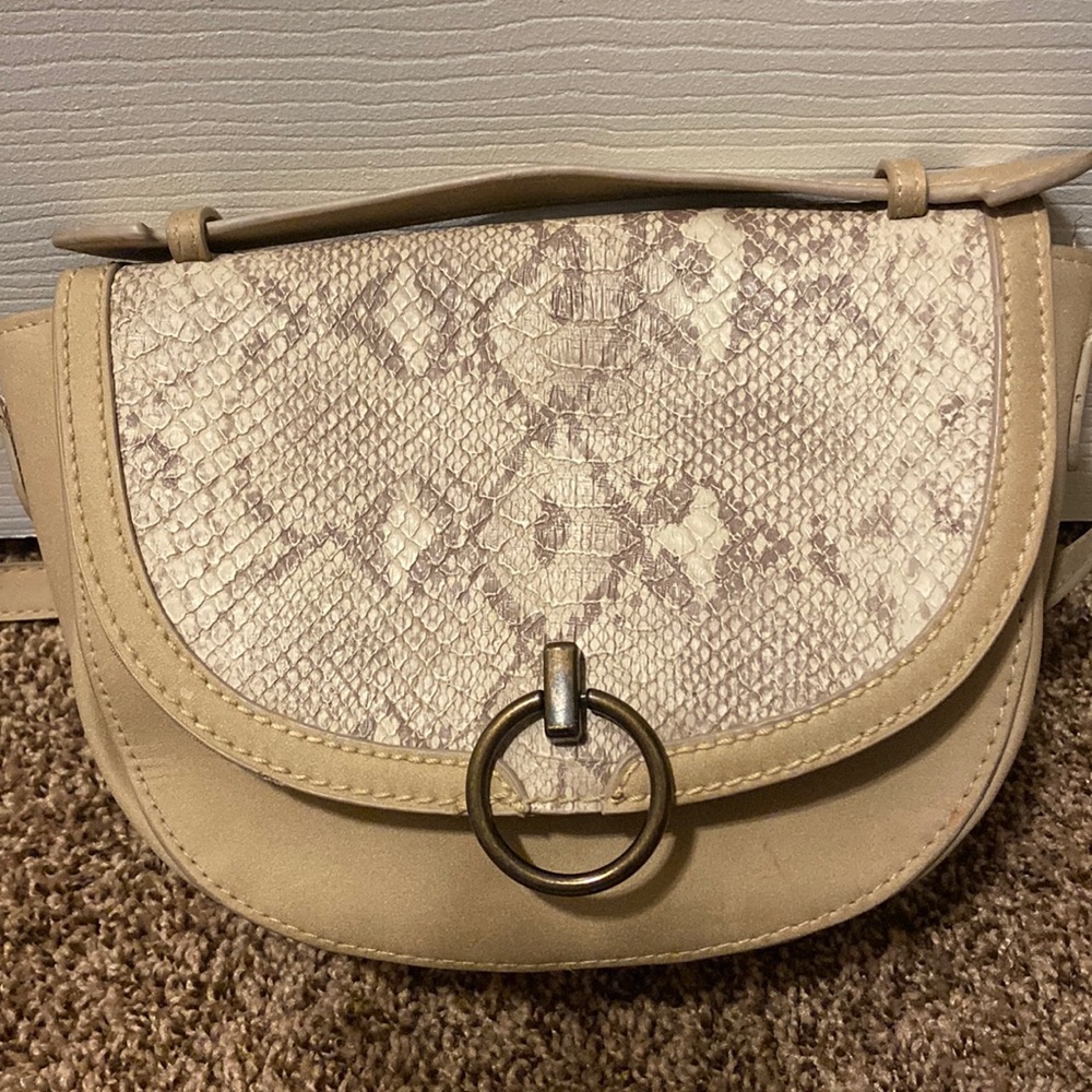 Tan purse